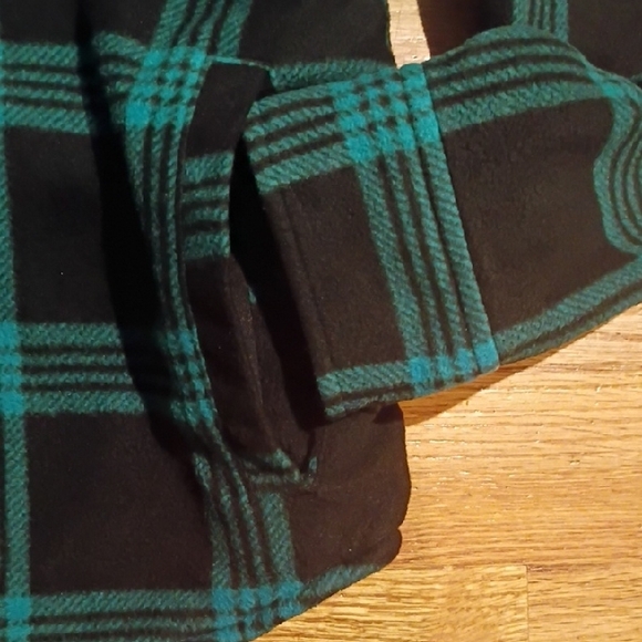 Urban Outfitters Kids Black and Blue Plaid Hoodie - Picture 5 of 5